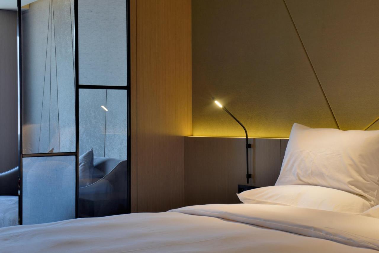 Mercure Taiyuan Changfeng Street Exterior photo